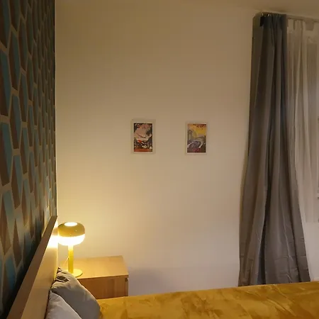 Apartment Charlotte Bellevue Eger