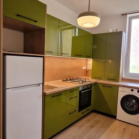 Charlotte Bellevue * Eger